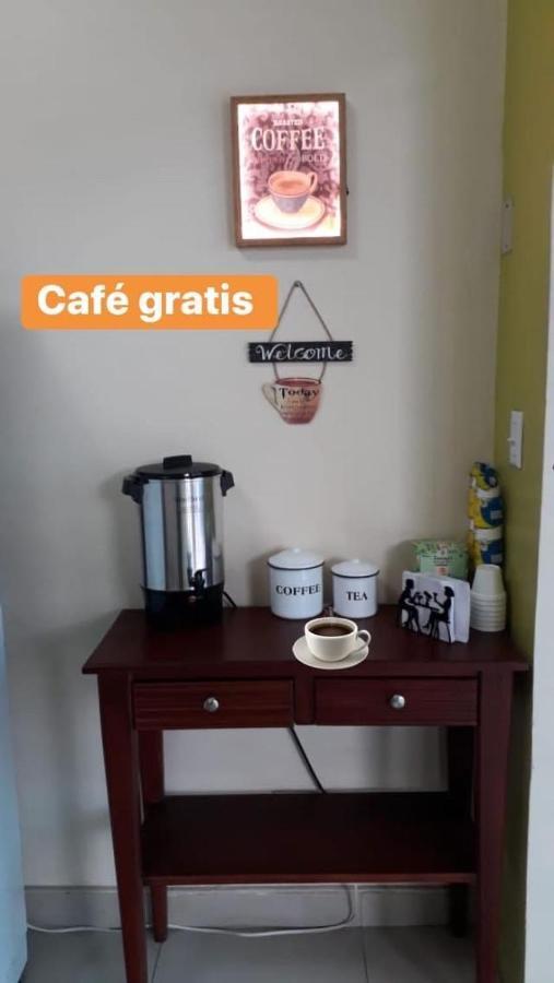 D’ Ruiz Hotel Quevedo Buitenkant foto